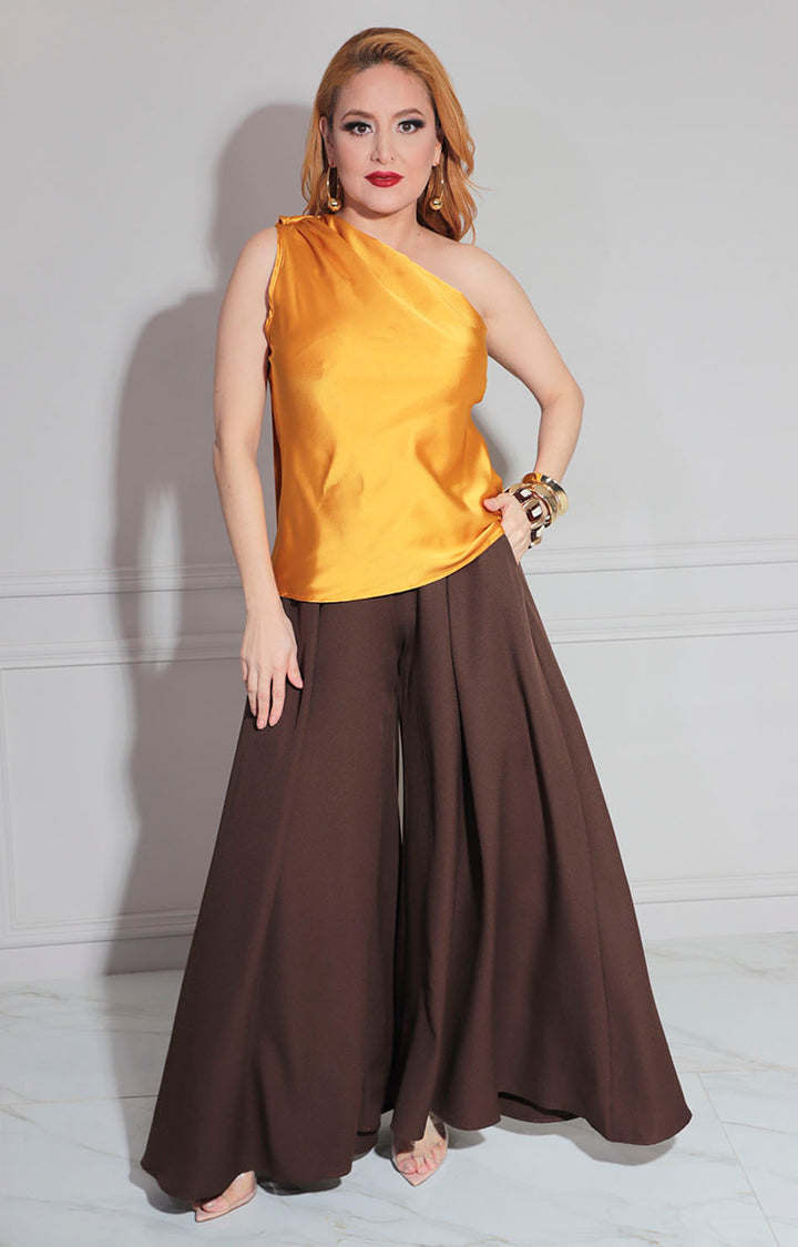 Blusa mostaza asimétrica