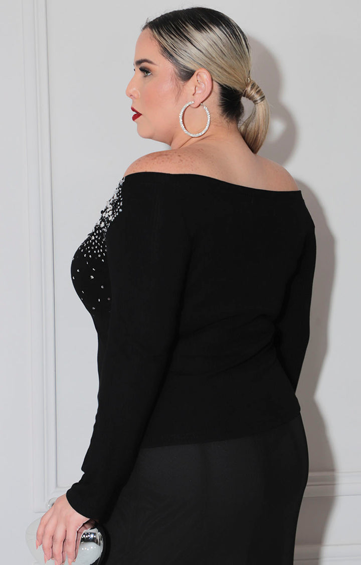 Blusa negra con brillos