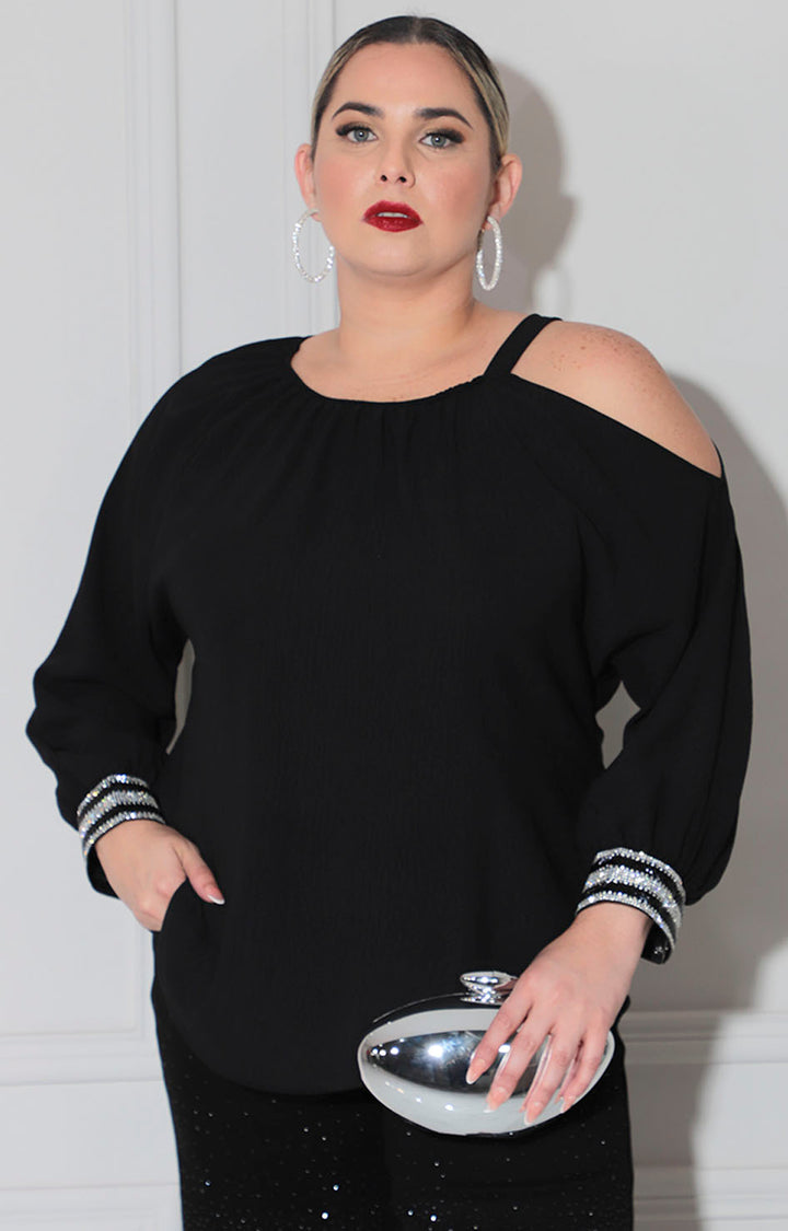 Blusa negra con plata