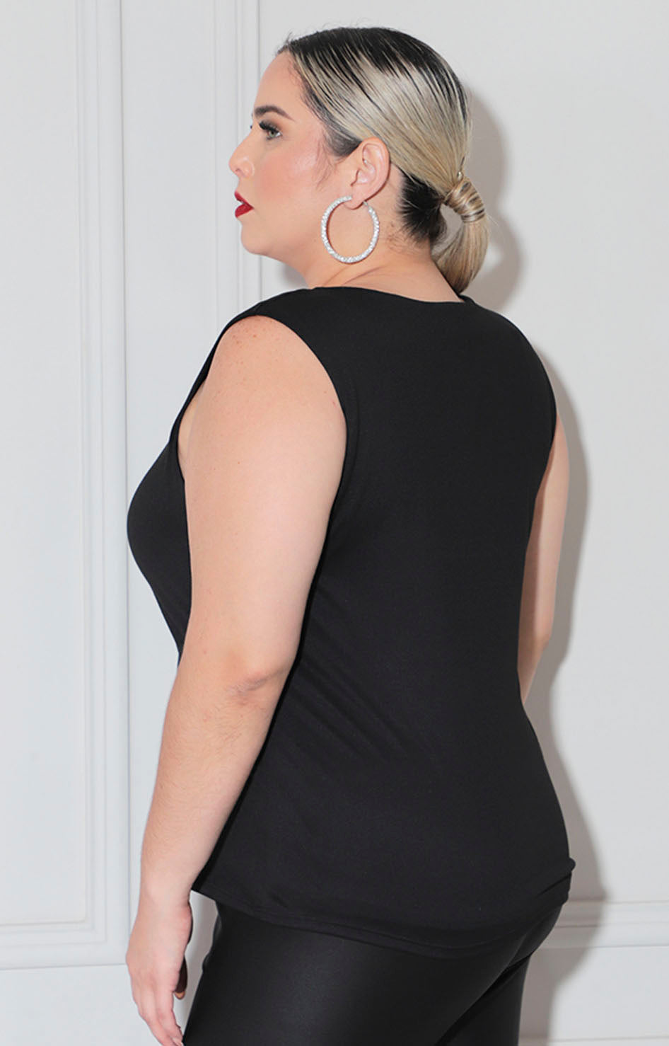 Básica negra - BLUSA XL Boutiquemirel 