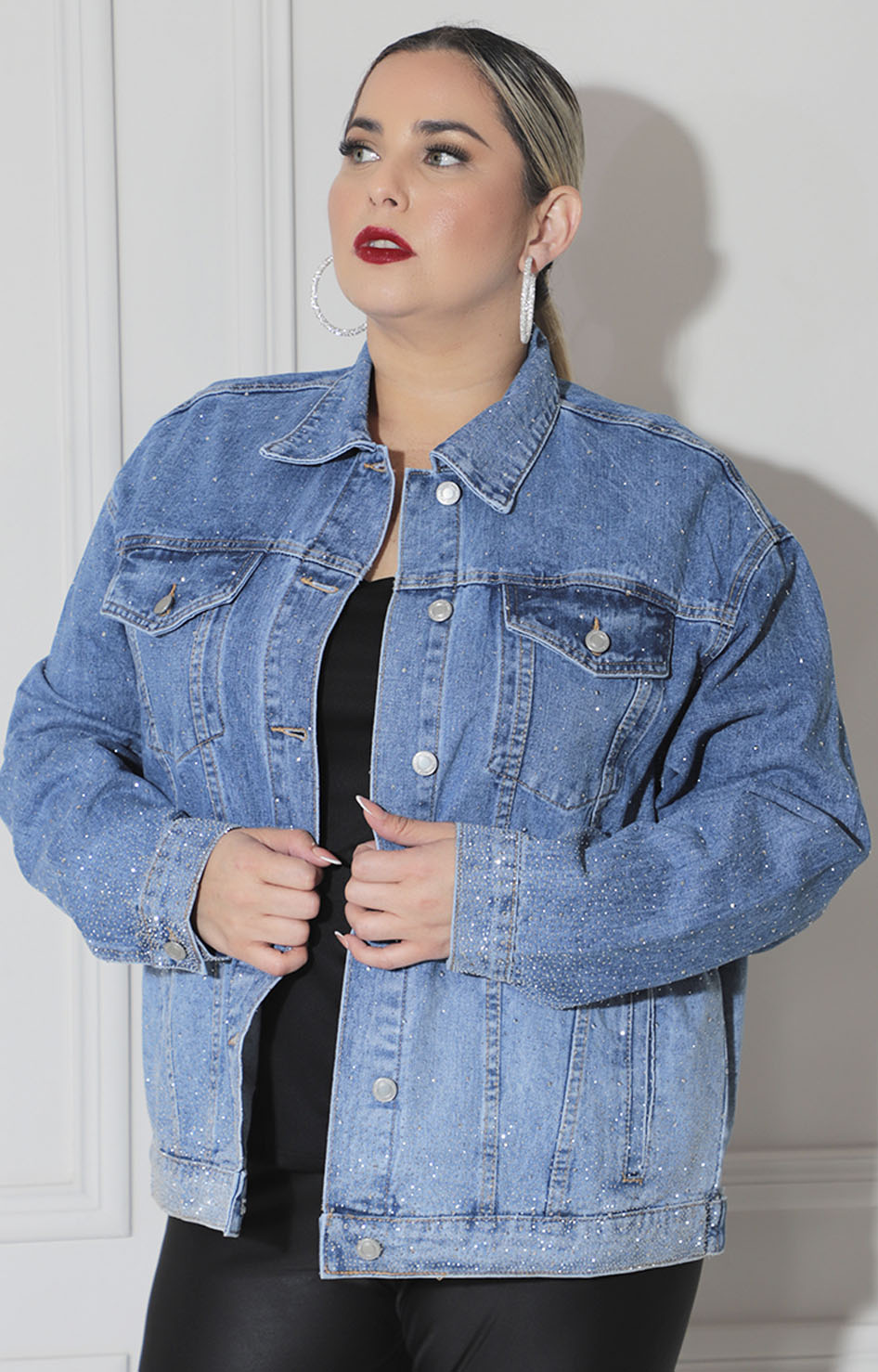 Chamarra denim con brillos