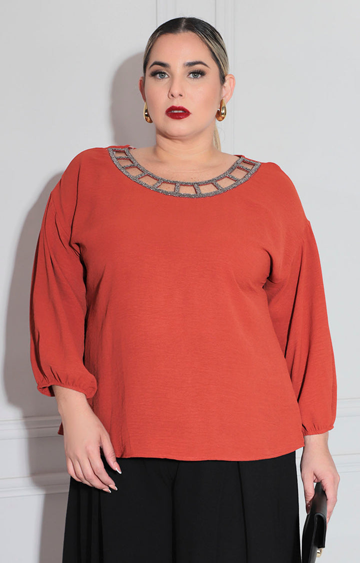 Blusa chedrón con pedrería