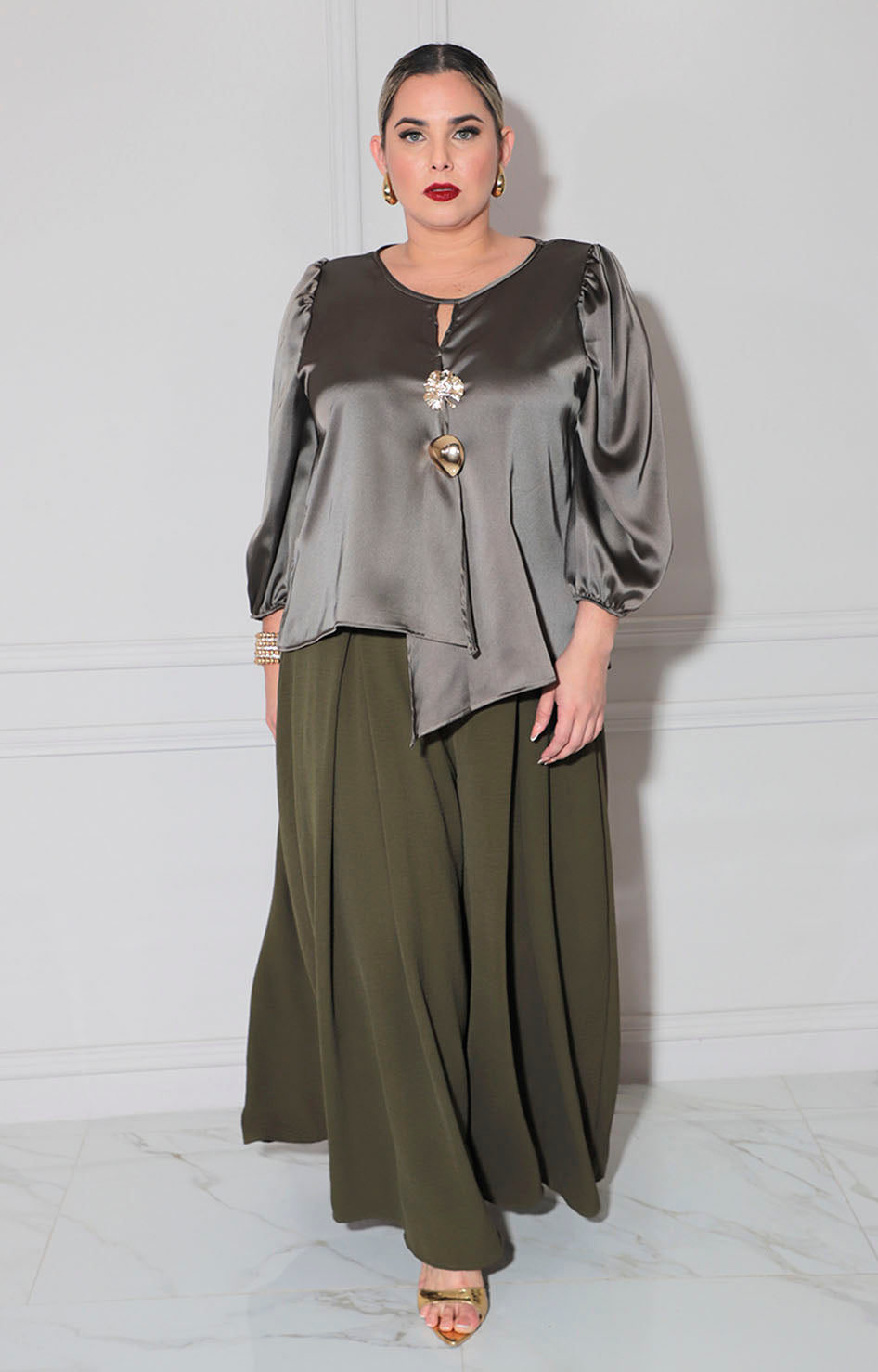 Blusa verde satinada