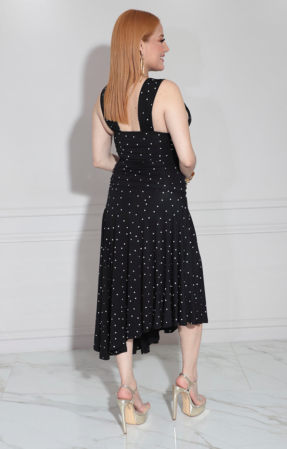 Vestido negro polka-dots