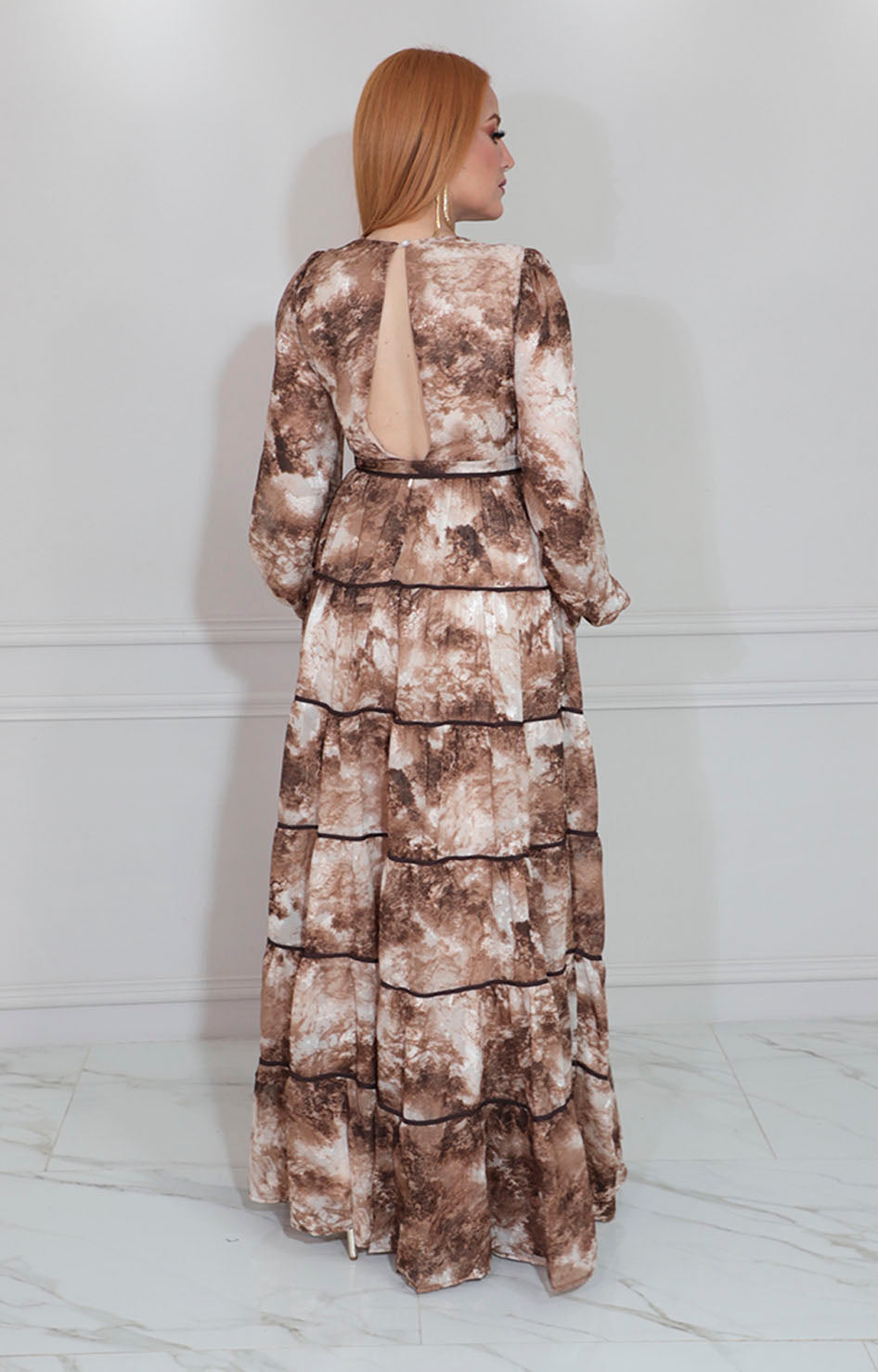 Vestido café estampado