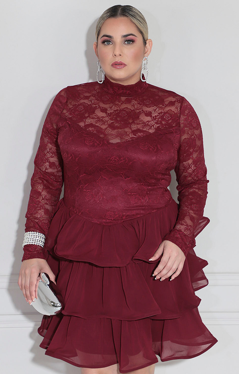 Vestido vino con olanes