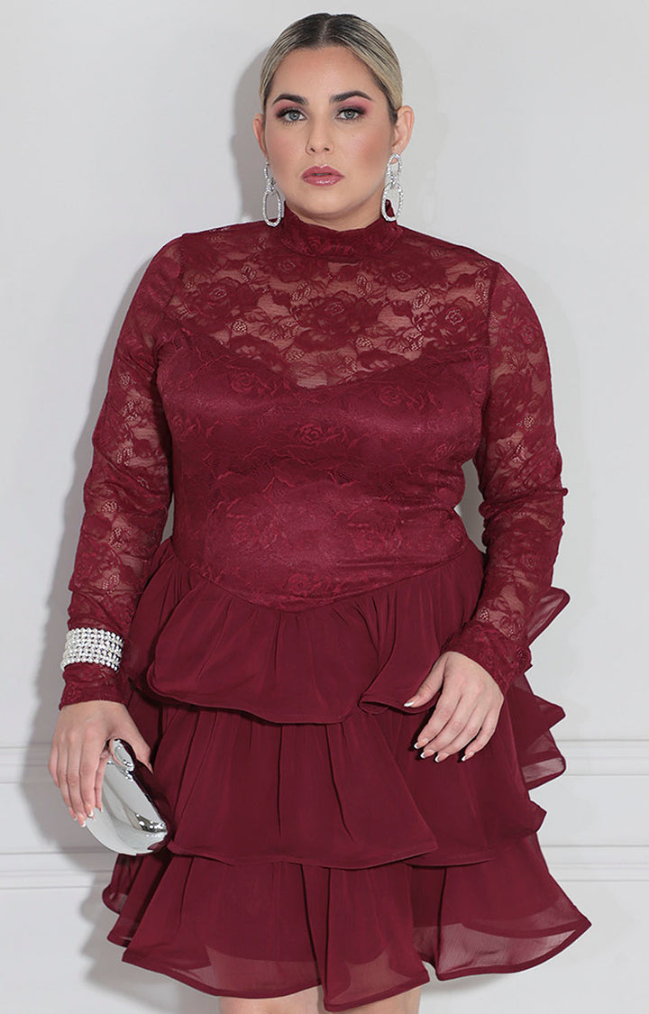 Vestido vino con olanes