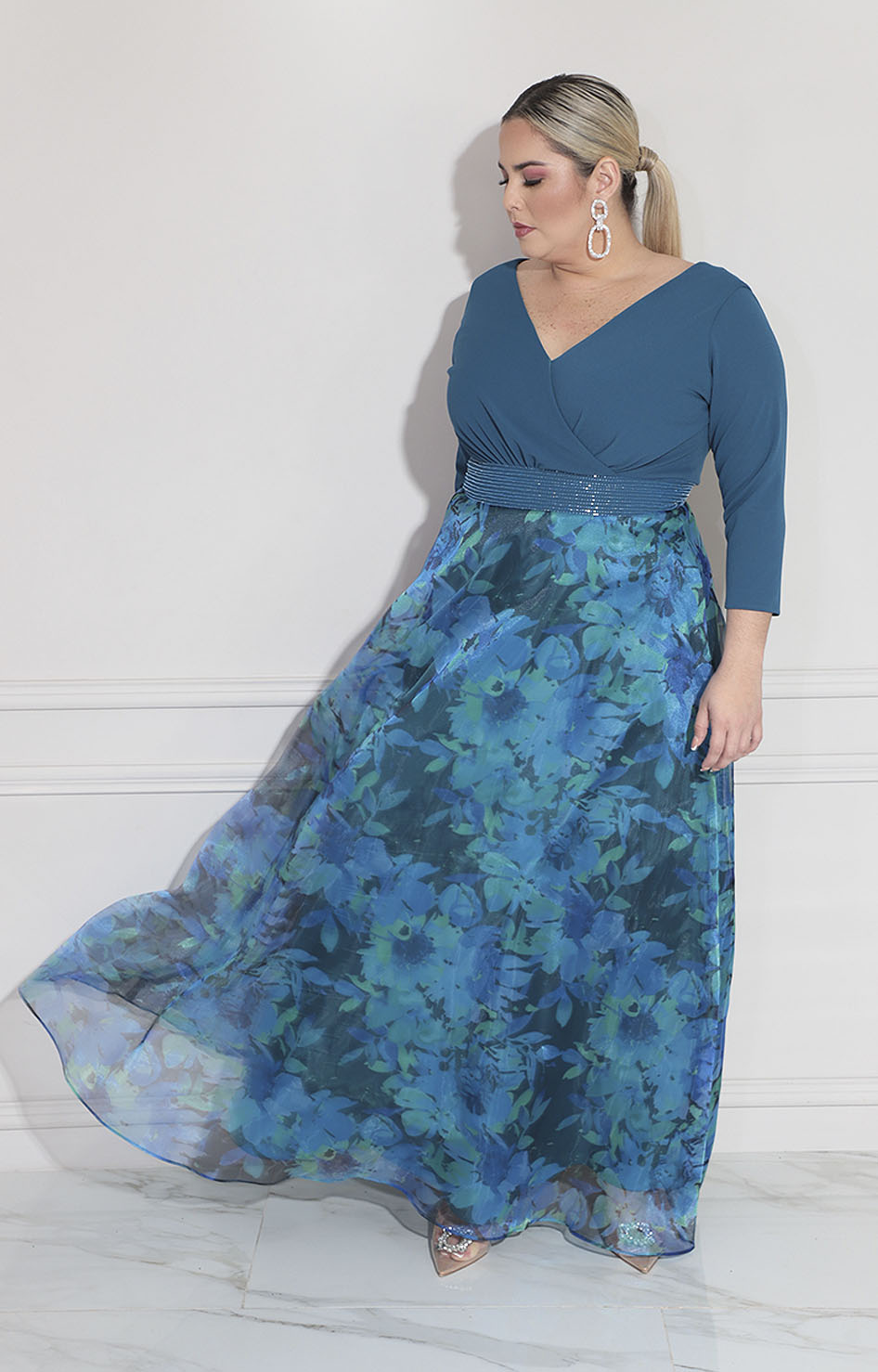 Vestido azul de gala