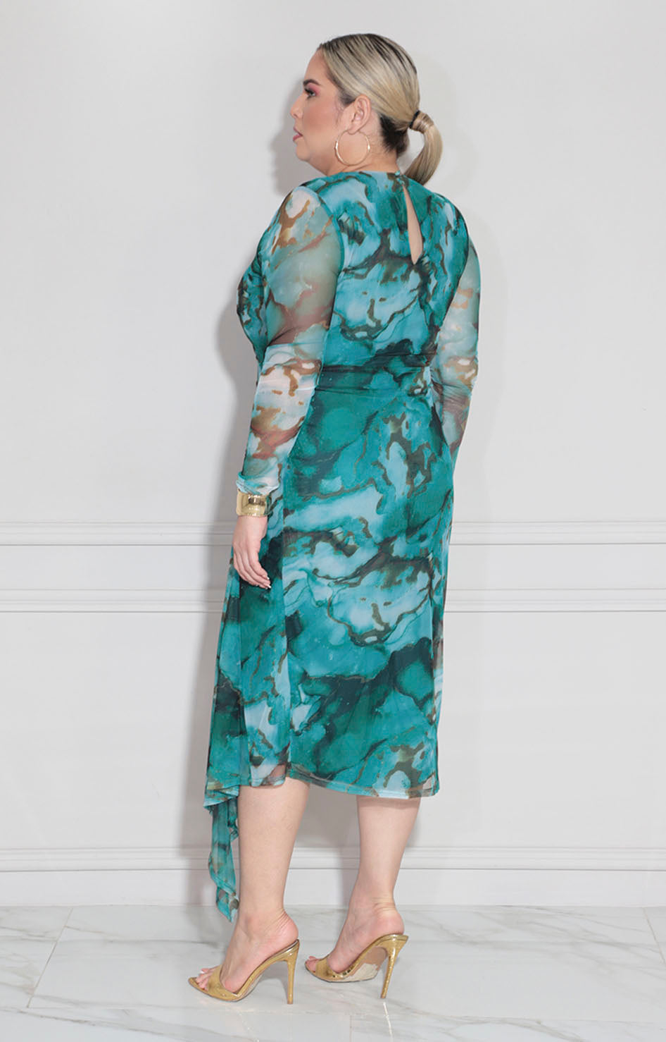 Vestido verde en mesh