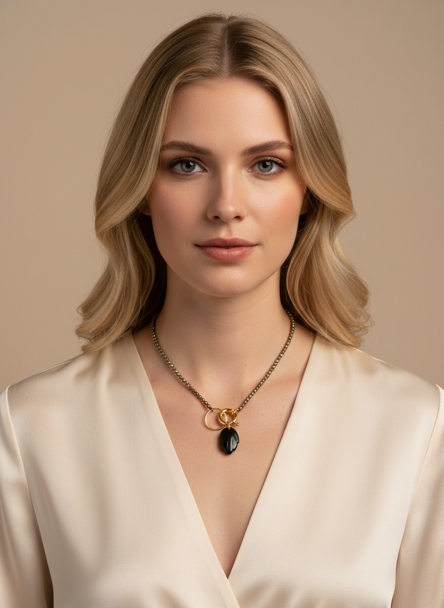 Collar dorado con piedra - COLLAR Boutiquemirel 
