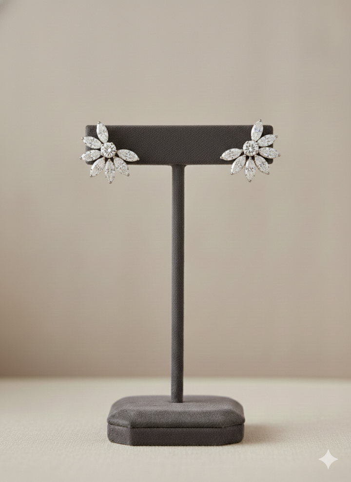Aretes de media flor plata - ARETE Boutiquemirel 