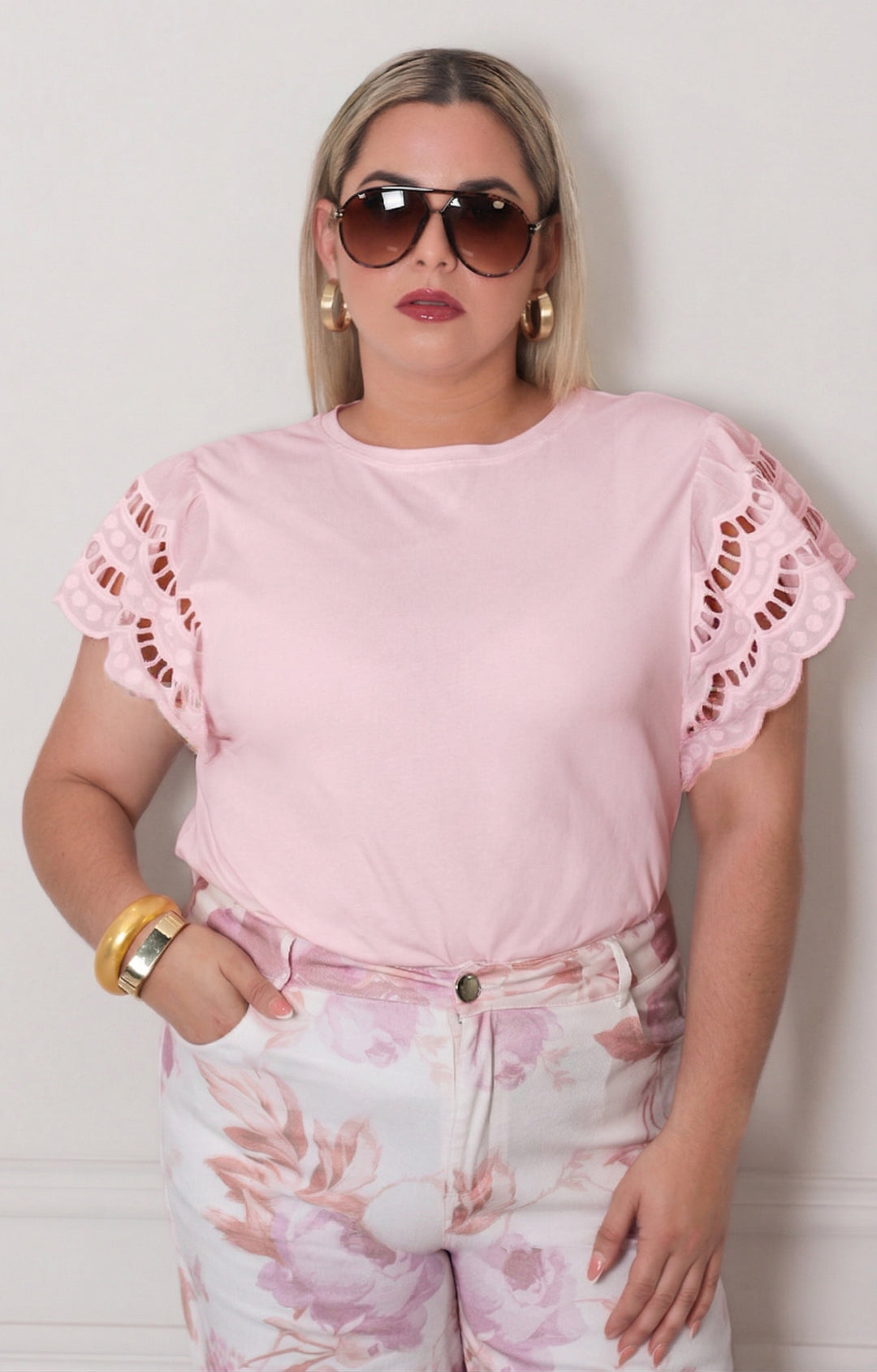 Blusa amarilla con bordado