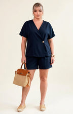 Conjunto cruzado tipo blazer con short
