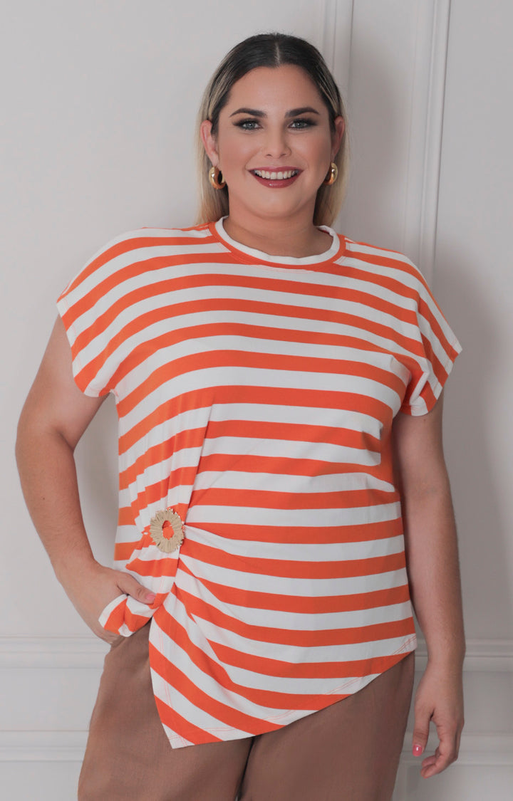 Blusa de rayas con hebilla dorada - BLUSAS CURVY Boutiquemirel 