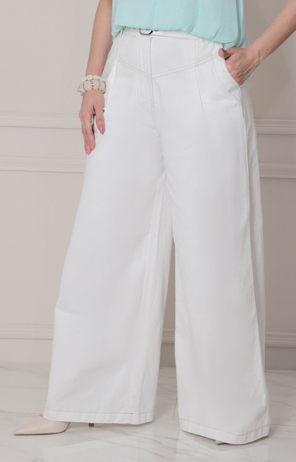 Pantalòn blanco con cinturòn - PANTALON REGULAR Boutiquemirel 