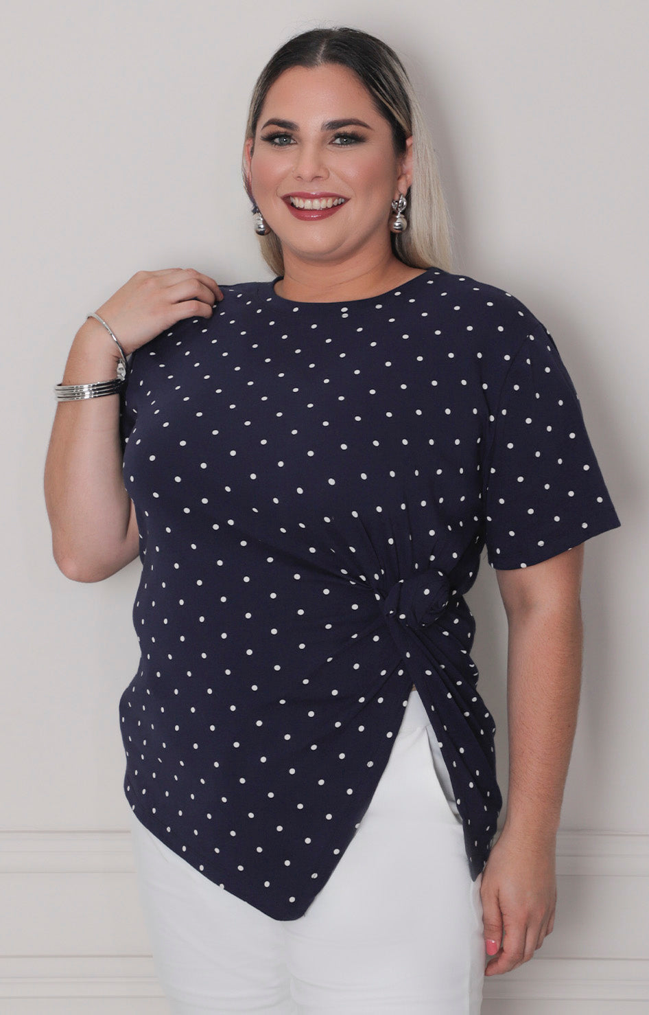 Blusa estampada polka dots - BLUSAS CURVY Boutiquemirel 