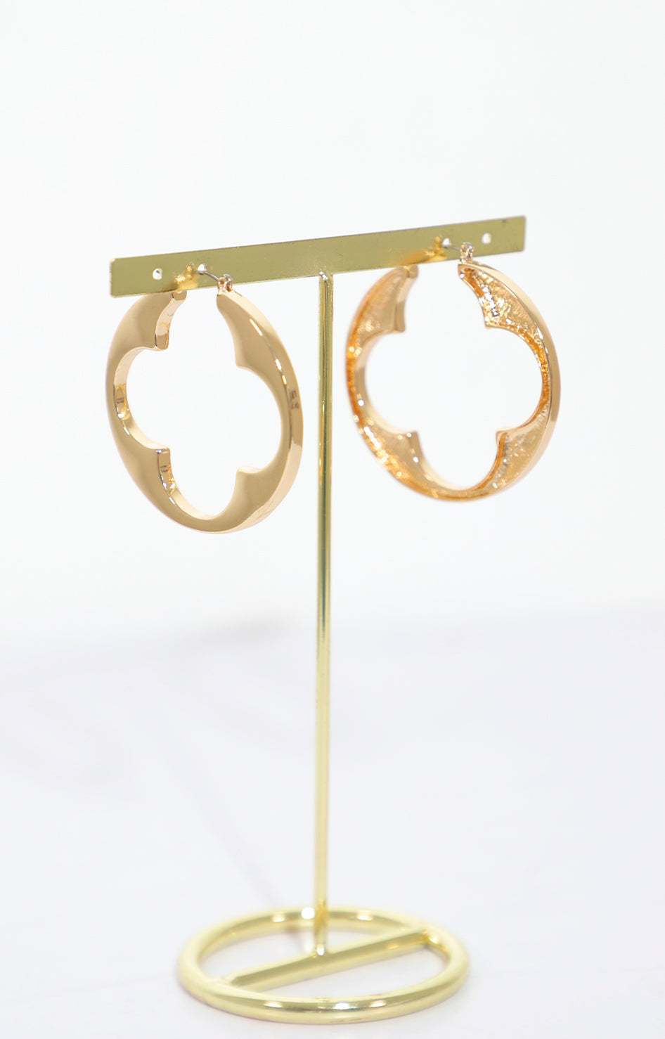 Arracadas doradas - ARETE Boutiquemirel 