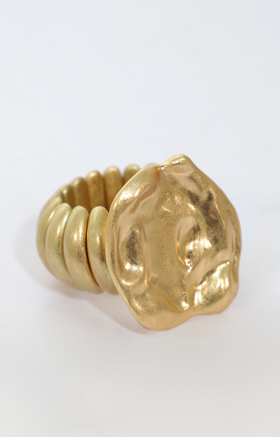 Pulsera con maxi dije dorado - PULSERA Boutiquemirel 