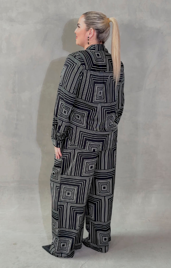 Conjunto negro estampado - CONJUNTO XL Boutiquemirel 