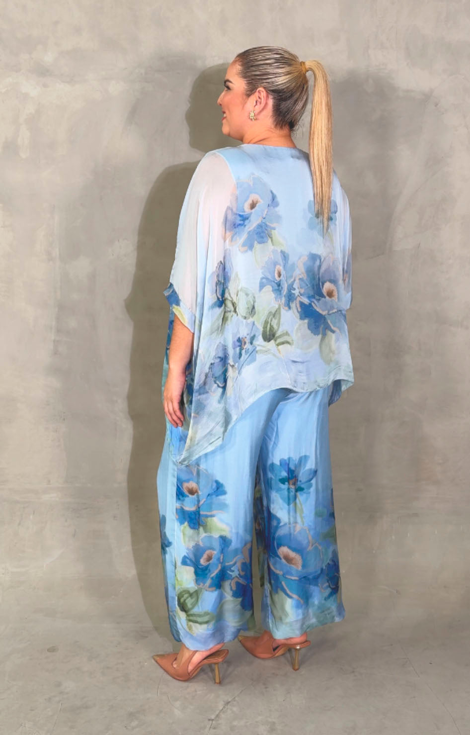 Conjunto azul de seda - CONJUNTO Boutiquemirel 