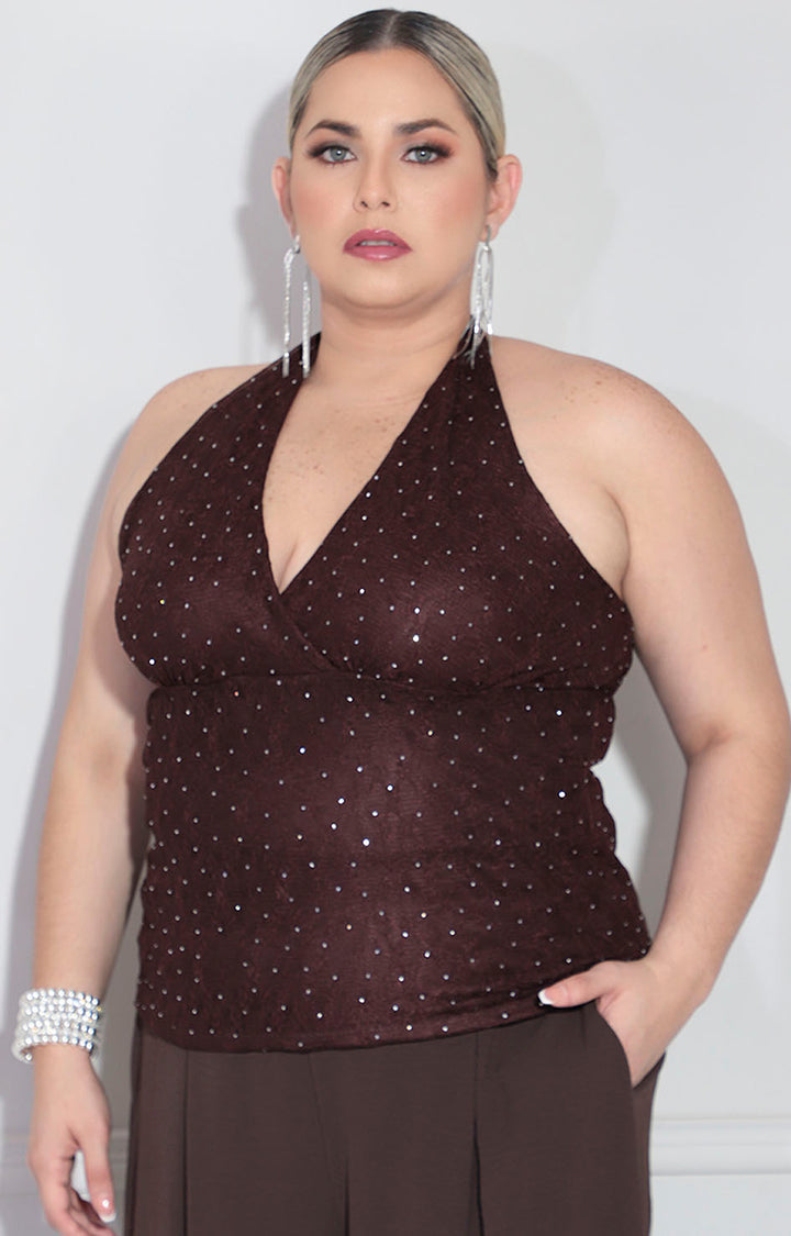 Blusa café con brillos