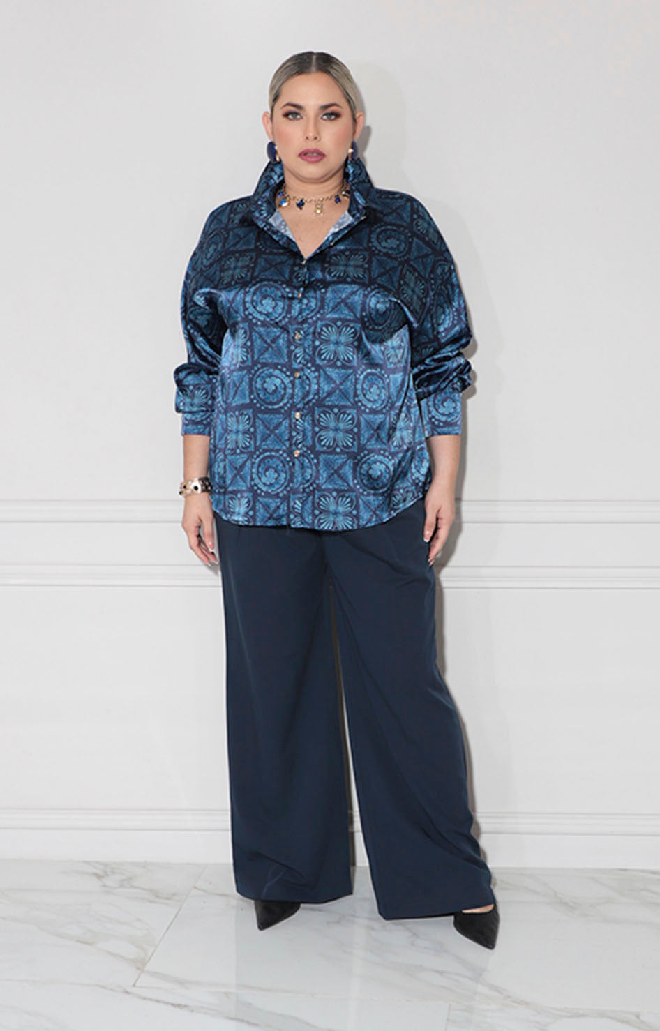 Camisera azul marino