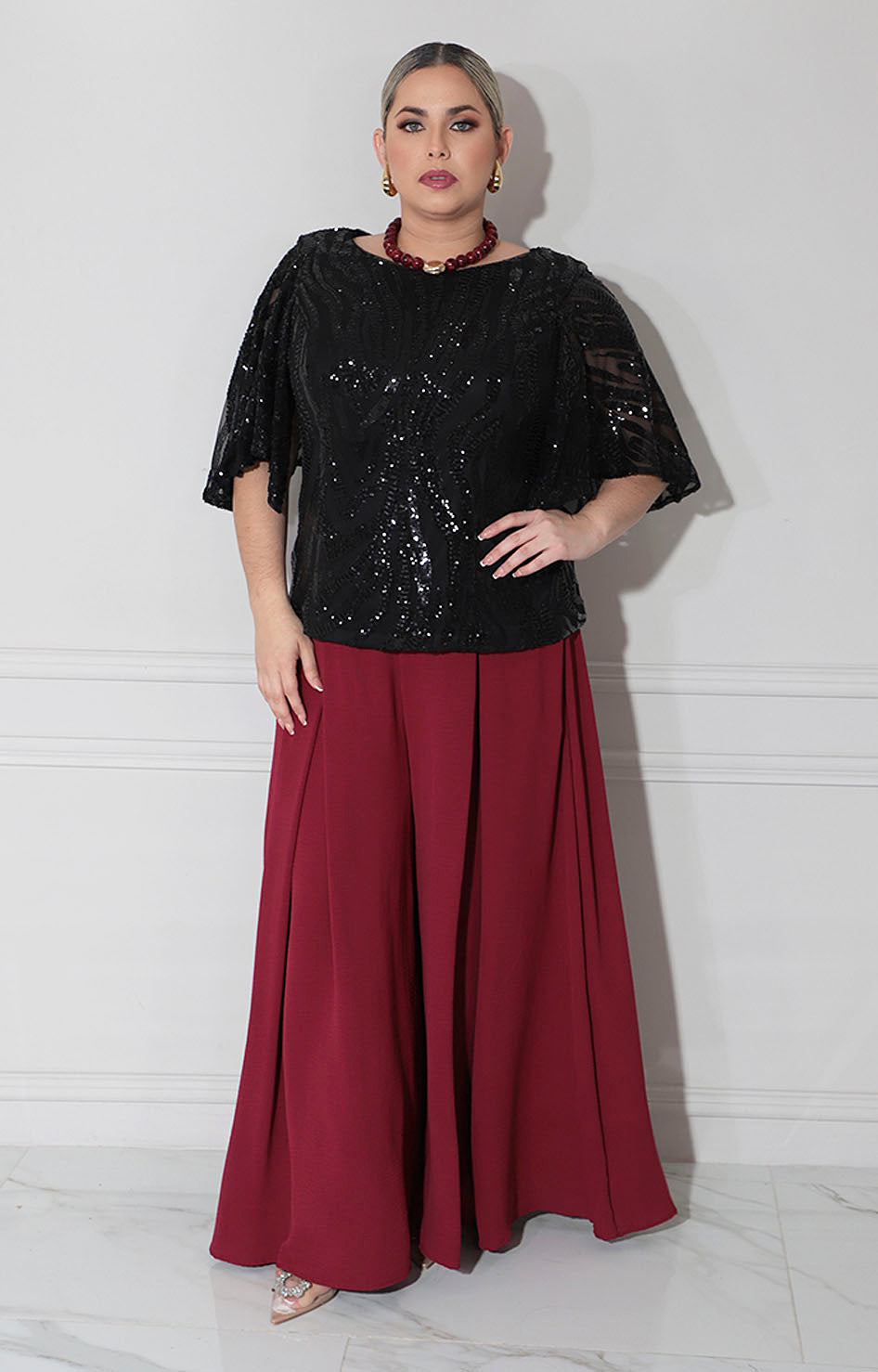 Blusa negra con lentejuela