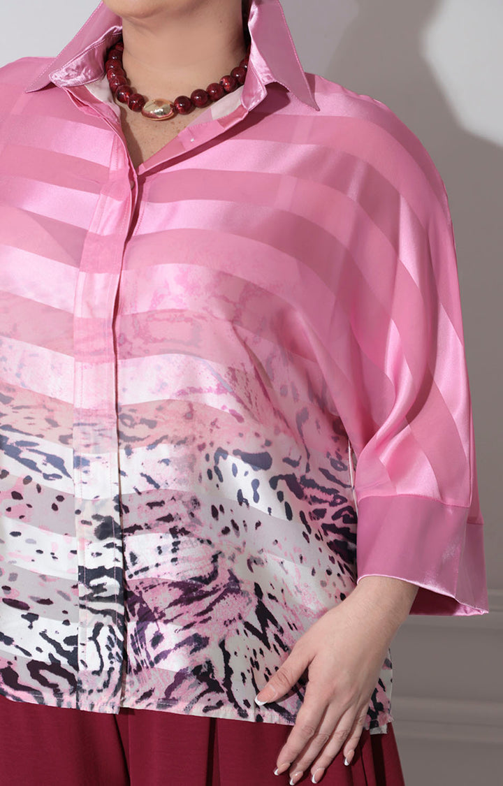 Camisera rosa estampada