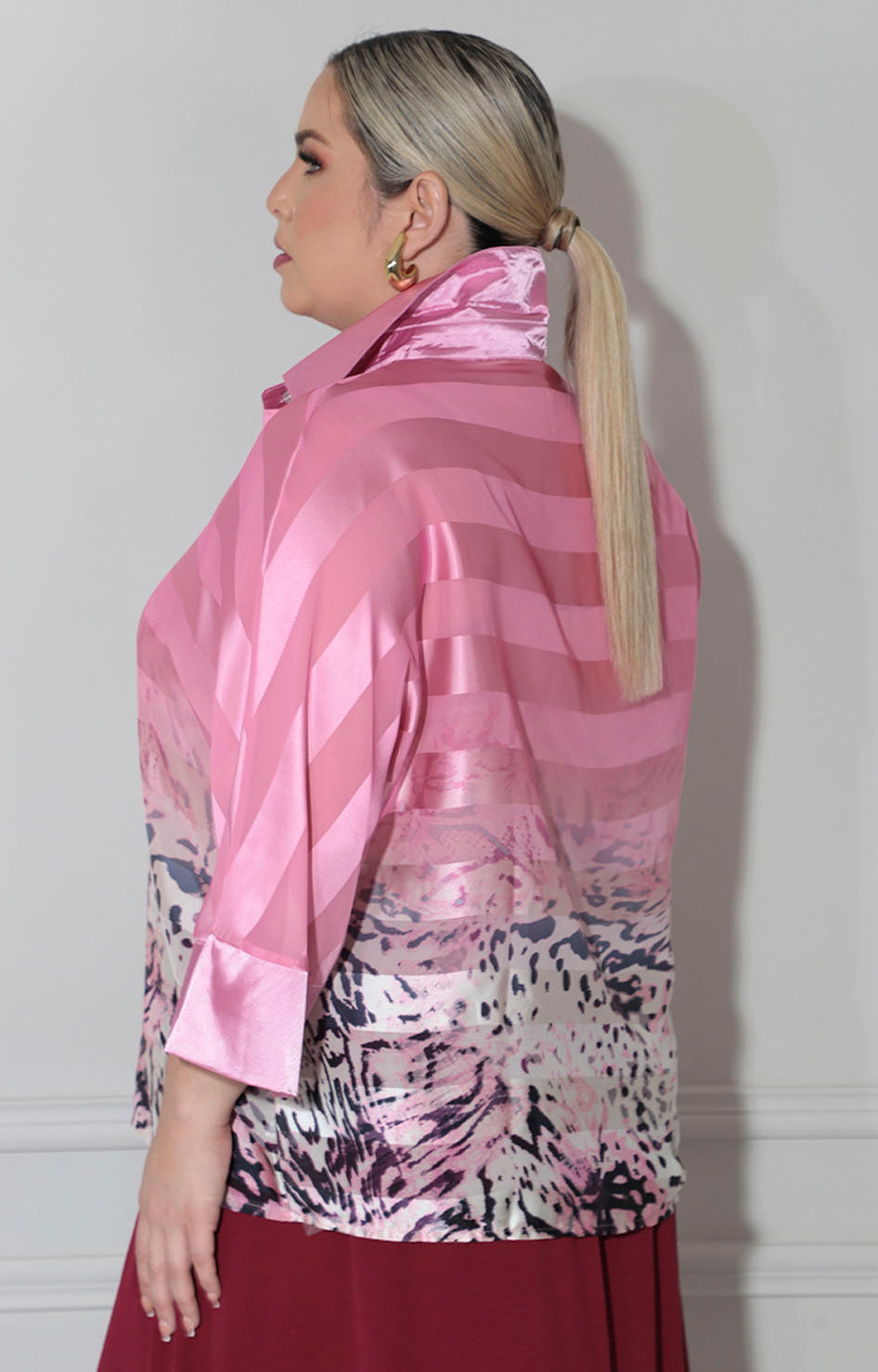 Camisera rosa estampada