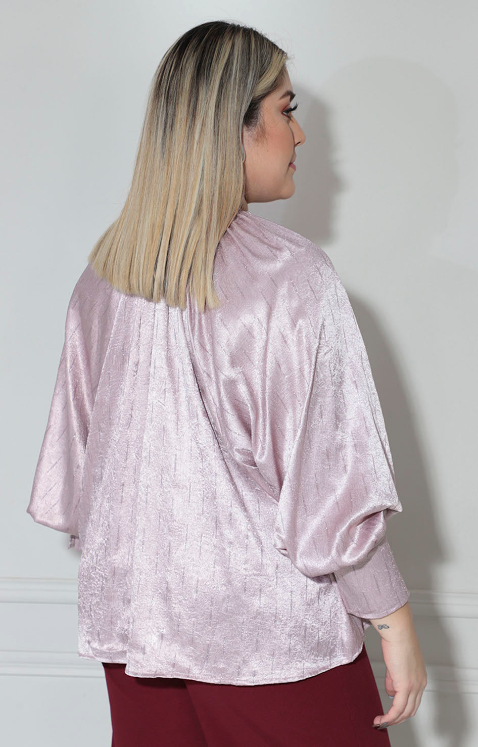Blusa rosa con brillos