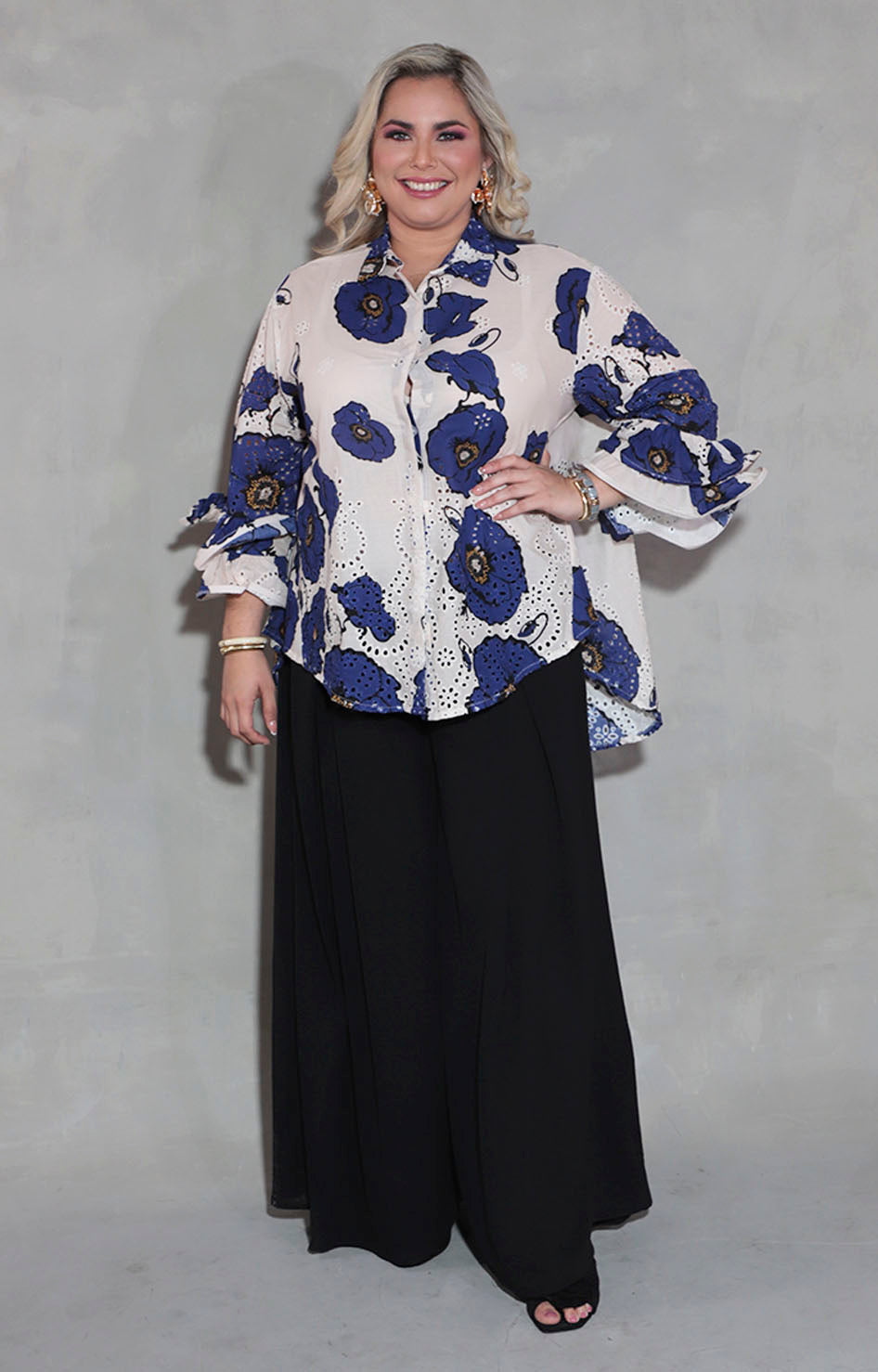 Blusa beige con flores - BLUSA XL Boutiquemirel 