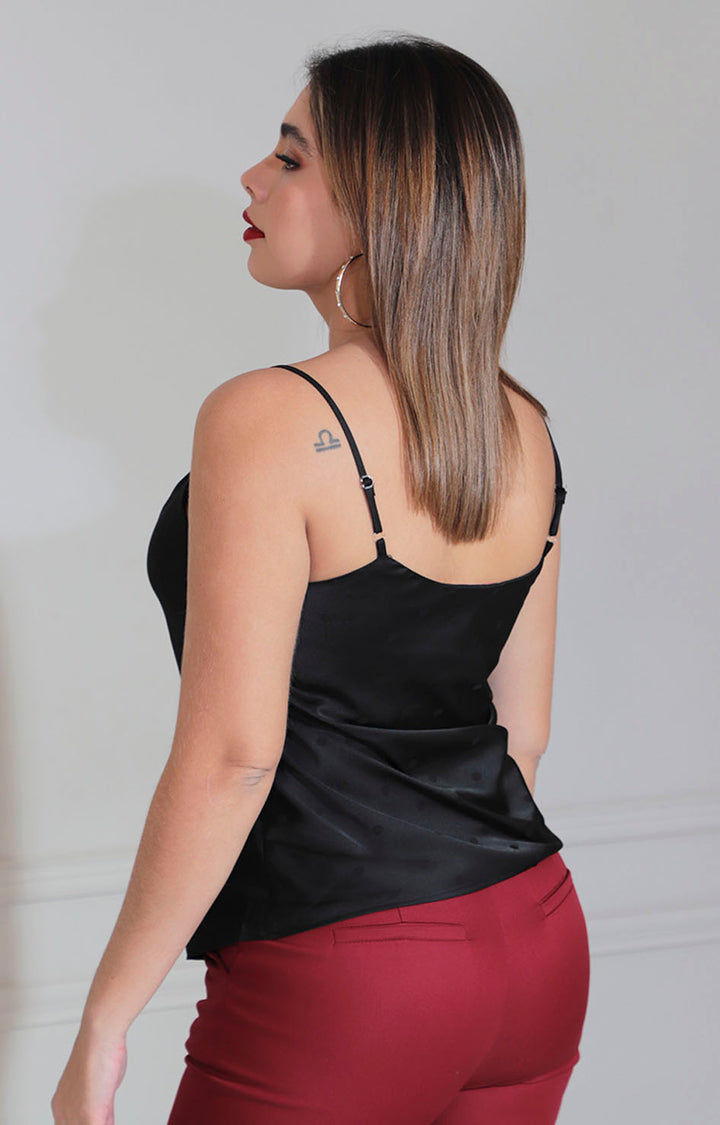 Blusa negro de tirantes