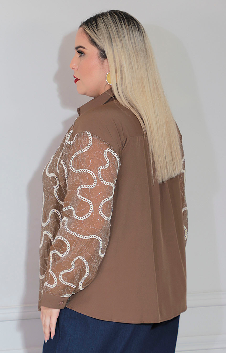 Blusa café estampada