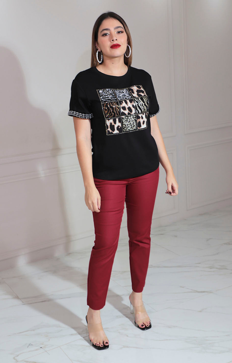 Blusa negra con brillos