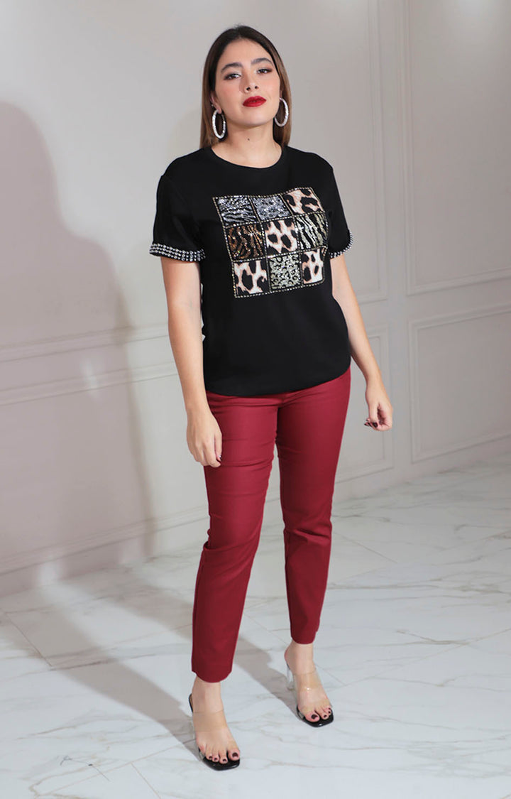 Blusa negra con brillos