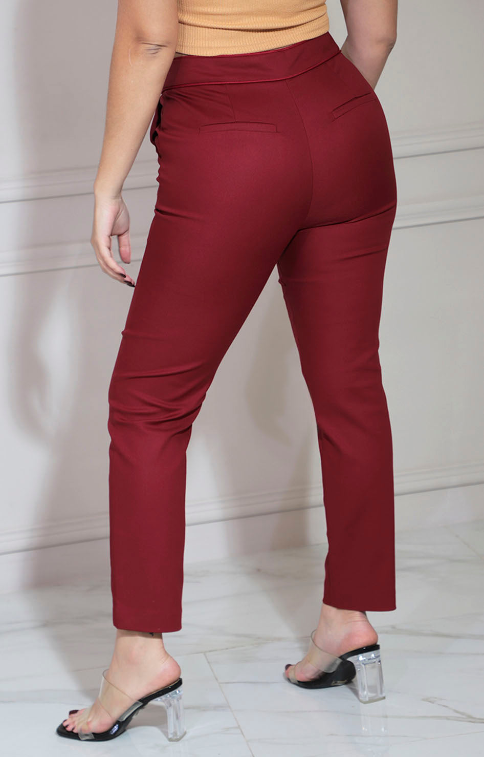 Pantalón vino