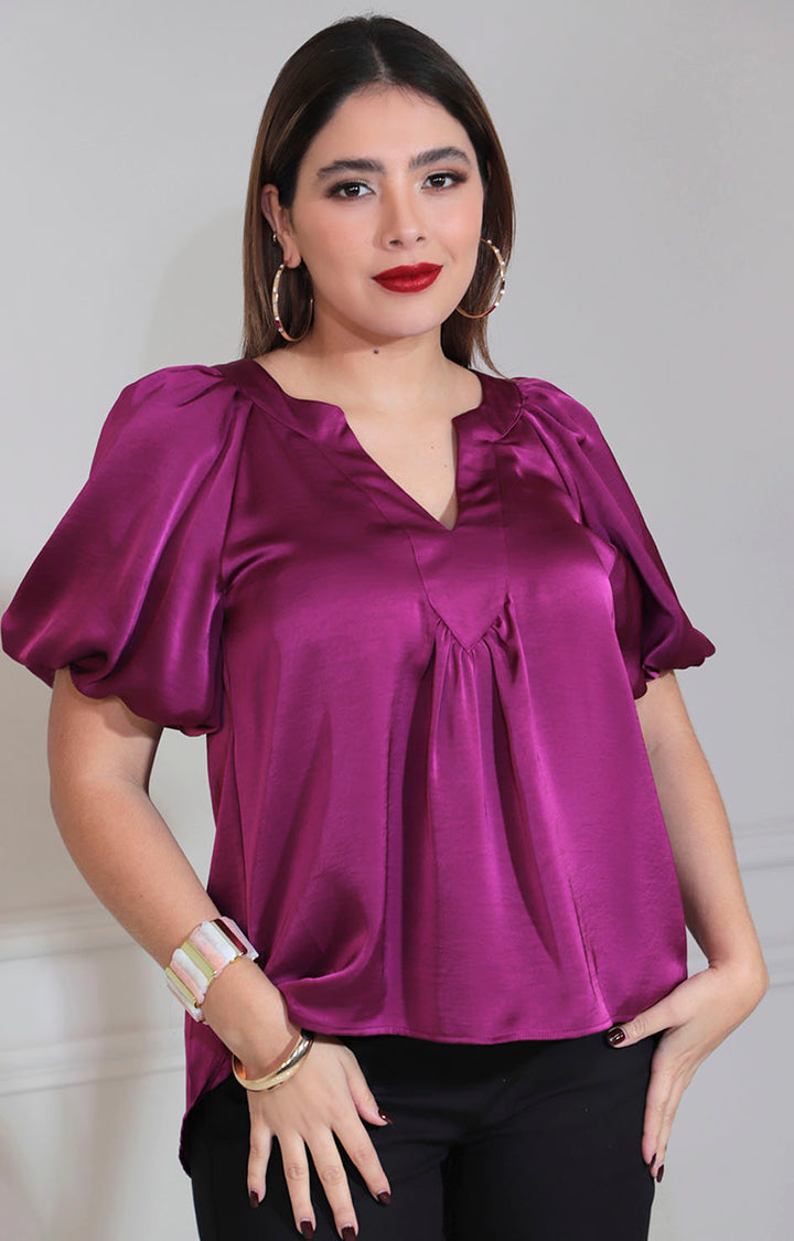 Blusa magenta satinada
