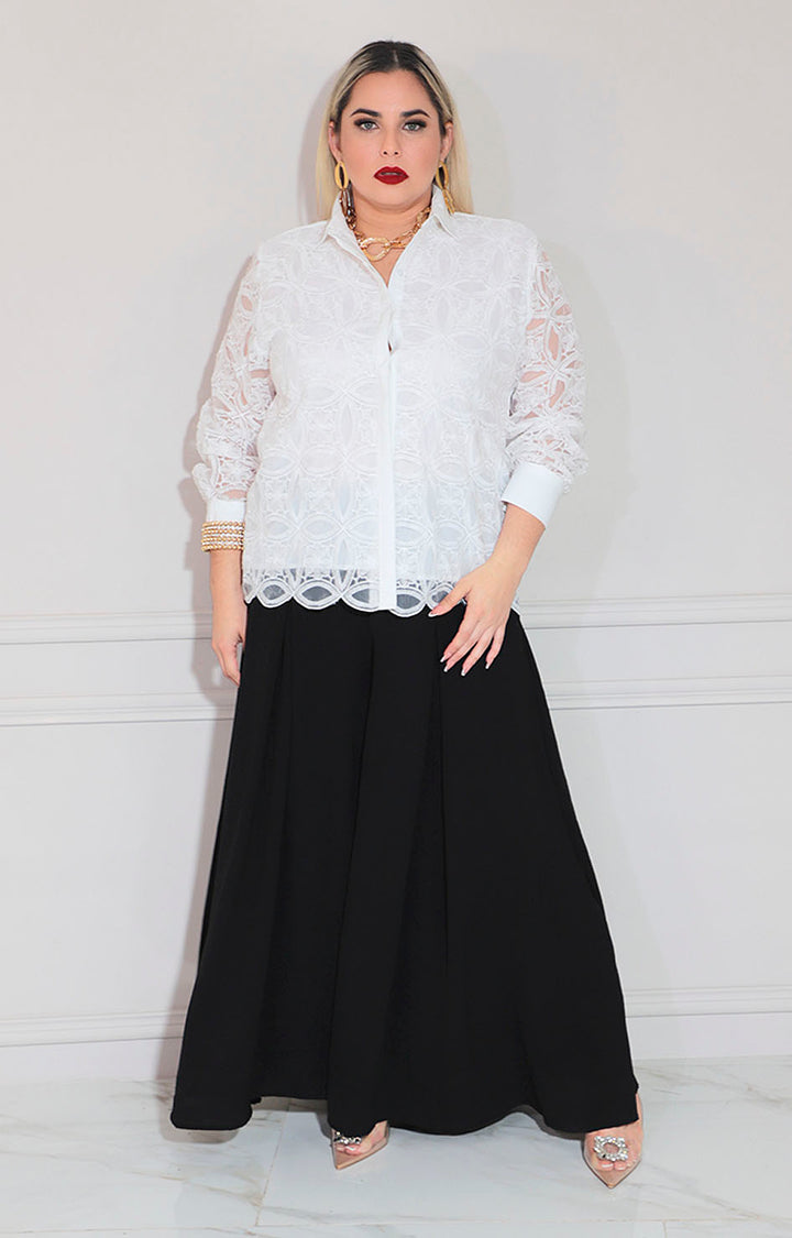 Blusa blanca de guipiur