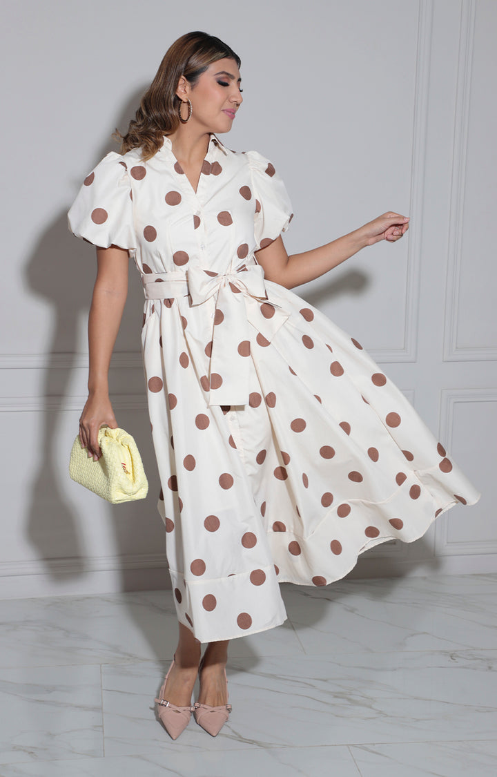Vestido beige estampado polka-dots