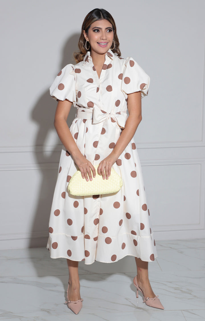 Vestido beige estampado polka-dots
