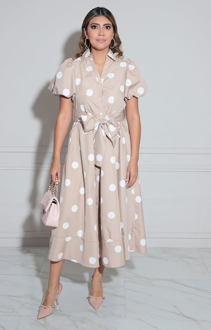 Vestido cafè estampado polka-dots