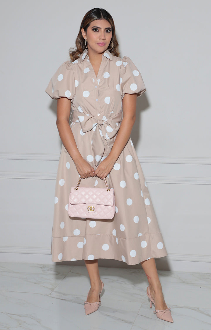 Vestido cafè estampado polka-dots
