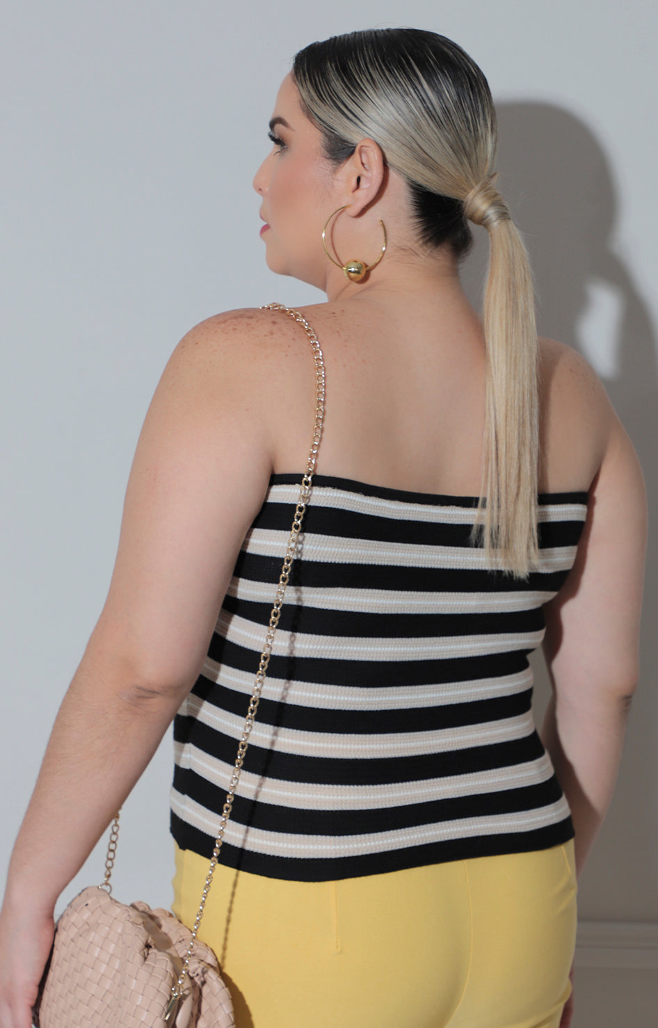 Blusa negra straple - BLUSA CURVY Boutiquemirel 
