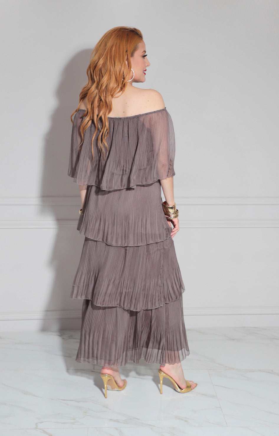 Vestido de seda plisado