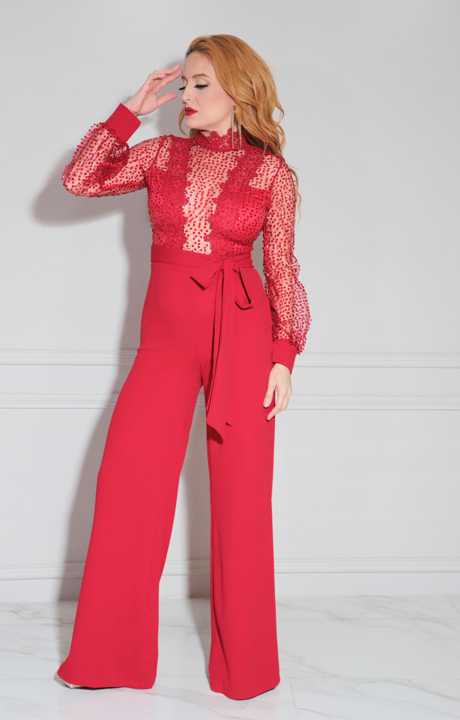 Palazzo rojo con lazo