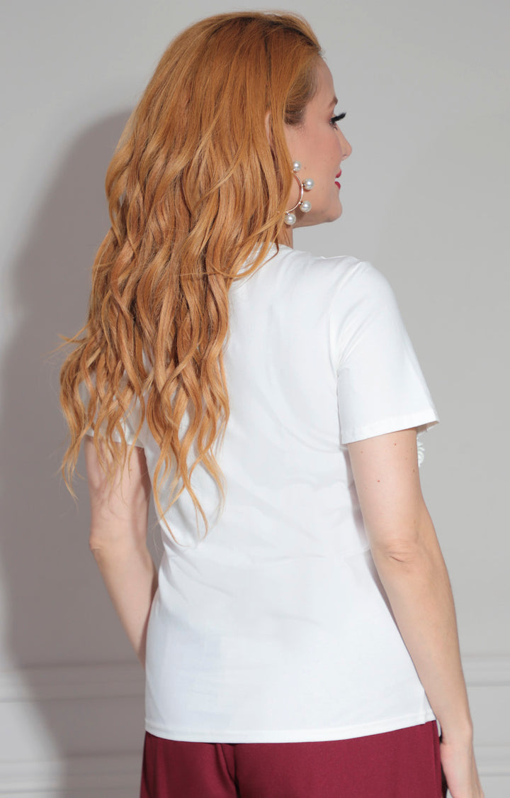 Blusa blanca con perlas