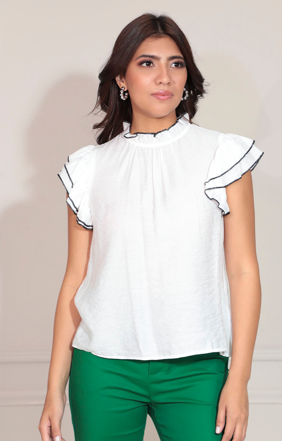 Blusa blanca con volantes - BLUSA Boutiquemirel 