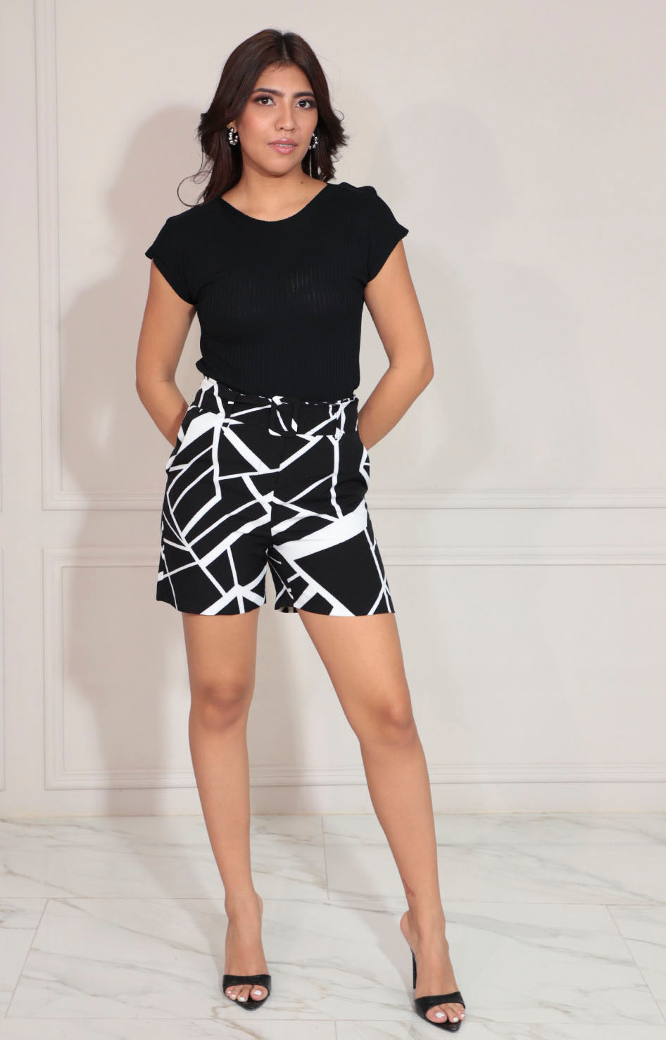 Short negro estampado con cinturón - SHORT Boutiquemirel 