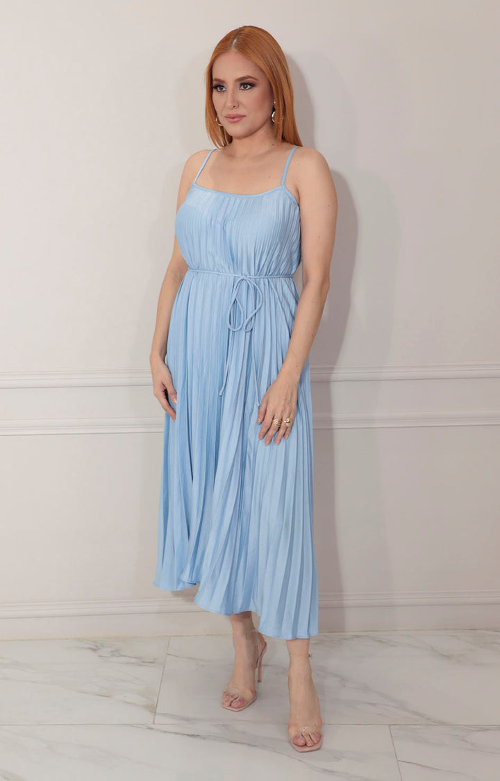 Vestido plisado azul cielo - VESTIDO Boutiquemirel 
