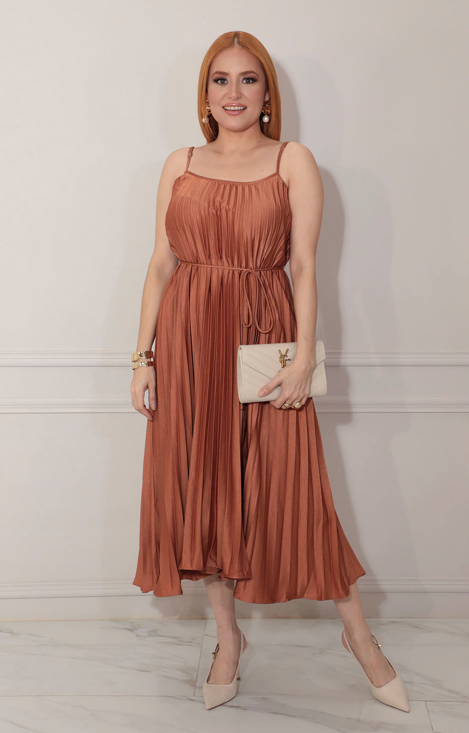 Vestido café plisado - VESTIDO Boutiquemirel 